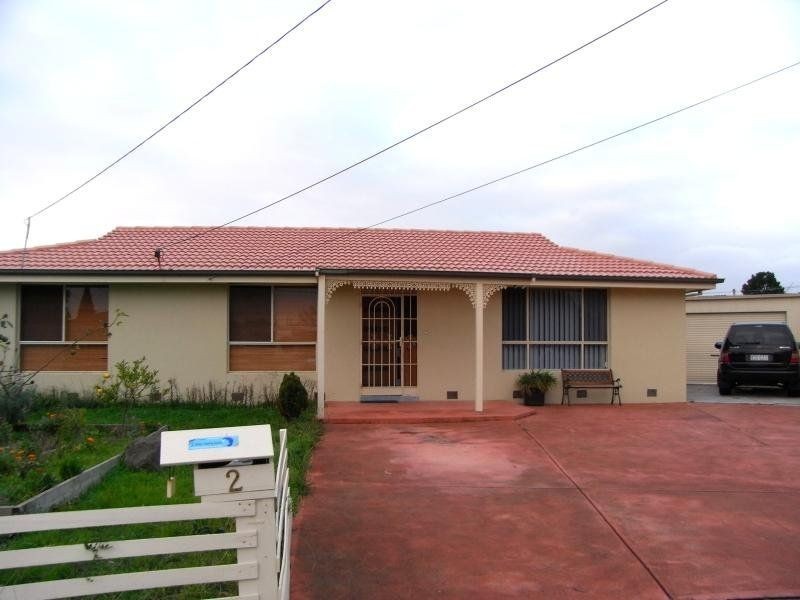 2 Gilbert Court, Lalor VIC 3075