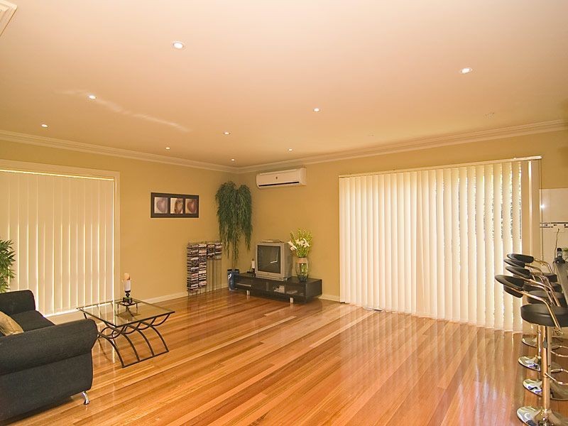 2/41 Blackman Avenue, Mill Park VIC 3082