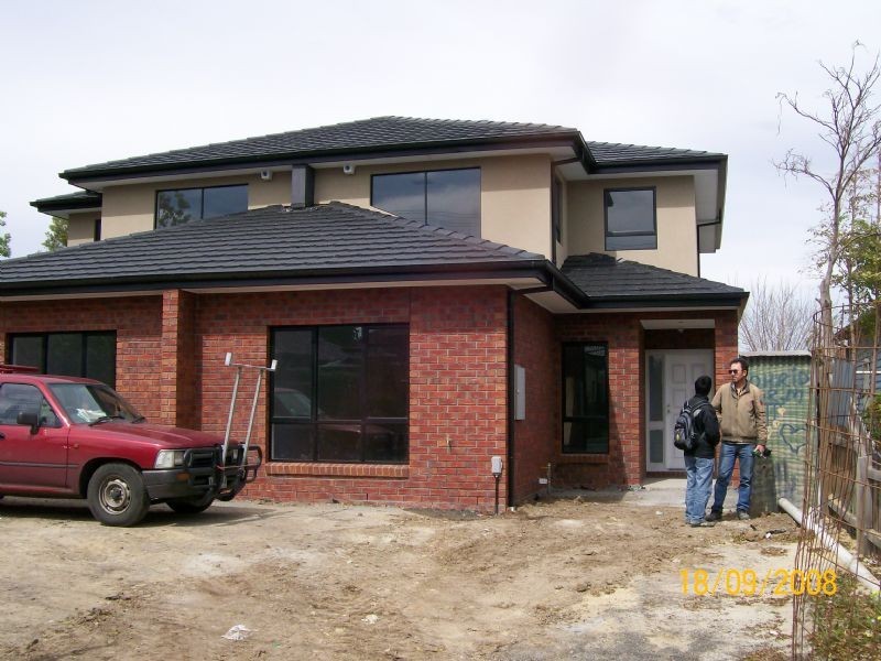 1 & 2/247 Wood Street, Preston VIC 3072