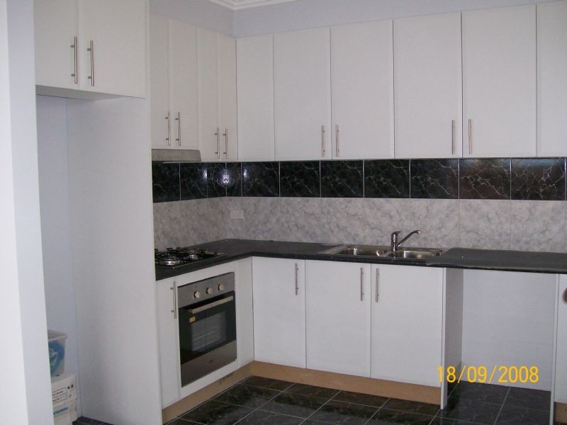 1 & 2/247 Wood Street, Preston VIC 3072