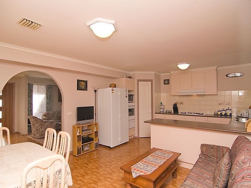 10 Lido Court, Epping VIC 3076