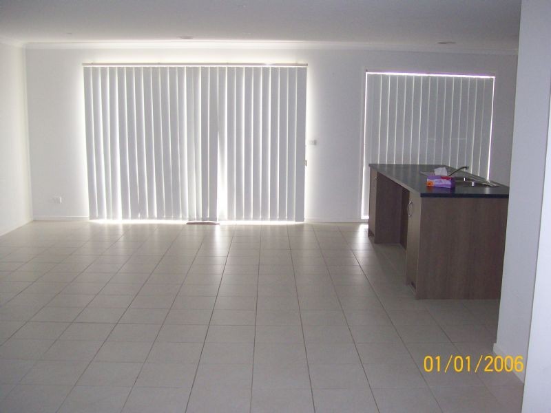 11 Shaftesbury Drive, Epping VIC 3076