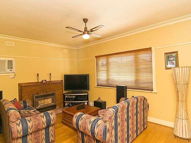 19 Tramoo Street, Lalor VIC 3075