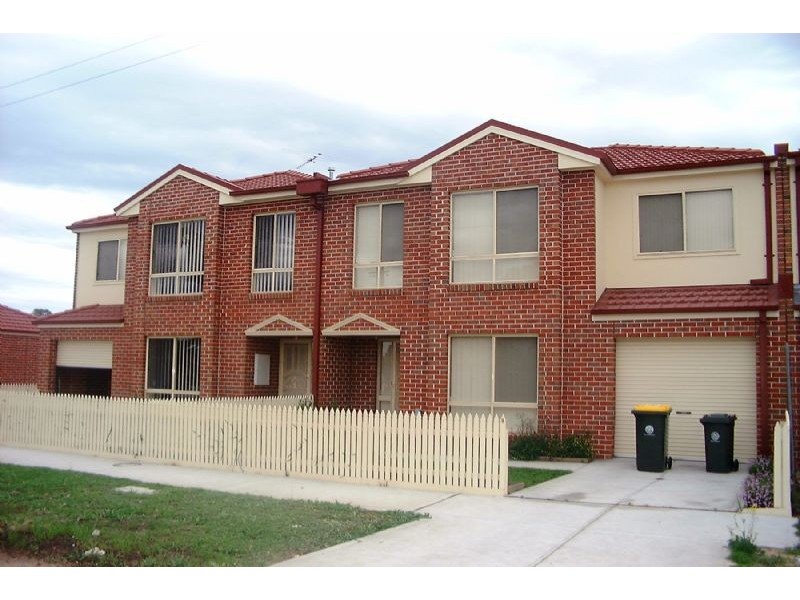 1/57 Wedge Street, Epping VIC 3076