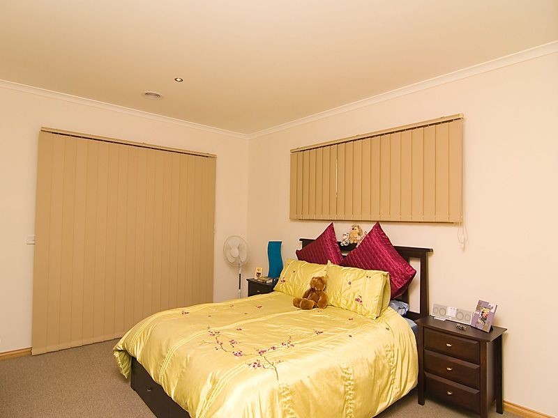 2/38 Church Street, Epping VIC 3076