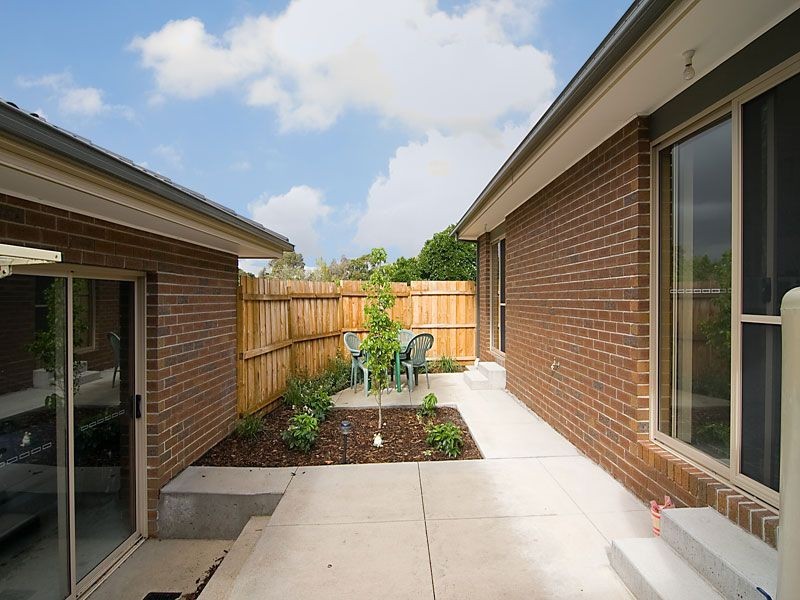 2/38 Church Street, Epping VIC 3076