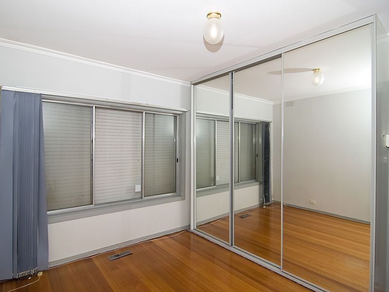 5 Judith Court, Lalor VIC 3075
