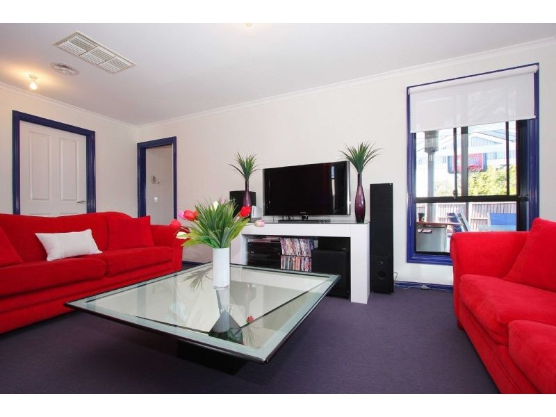 12 Elaine Close, Epping VIC 3076