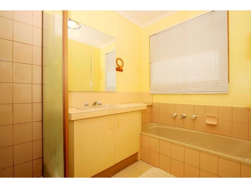 32 Dransfield Way, Epping VIC 3076
