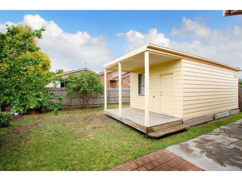 6 Scarborough Road, Epping VIC 3076