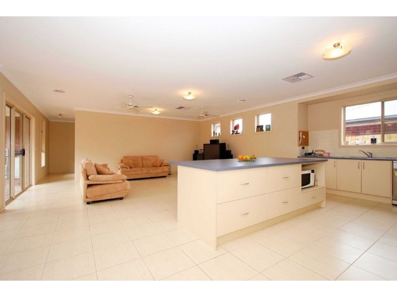 20 Shields Street, Epping VIC 3076