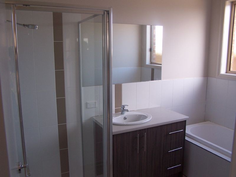 Lot 1033 Alhambra Drv, Epping VIC 3076
