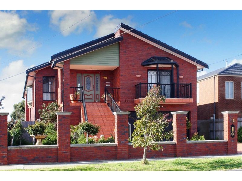 50 Benaroon Drive, Lalor VIC 3075