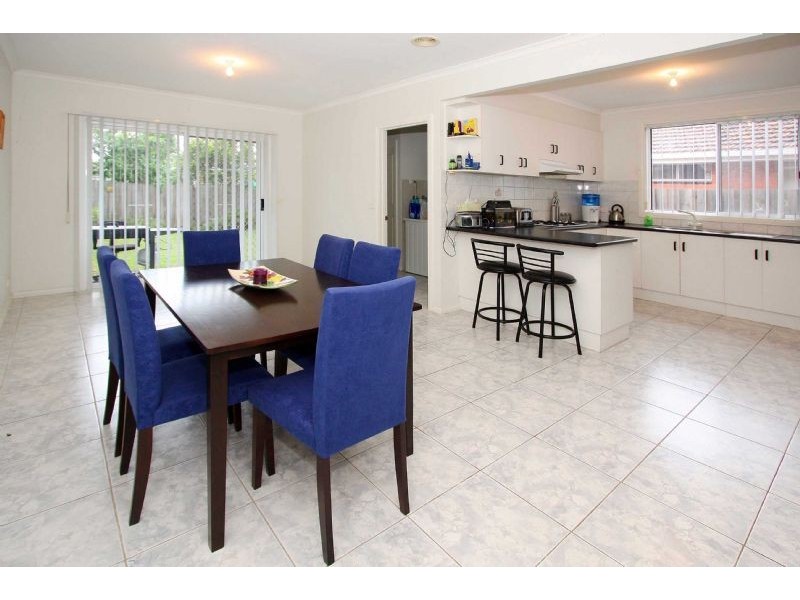 28 Karingal Way, Thomastown VIC 3074