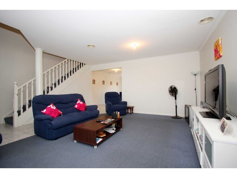 28 Karingal Way, Thomastown VIC 3074