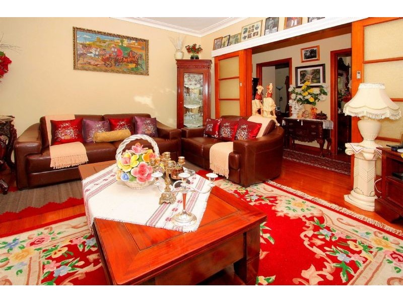 37 Main Street, Thomastown VIC 3074