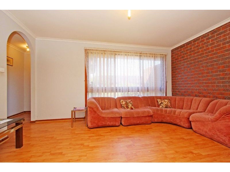 10/28 Spring Street, Thomastown VIC 3074