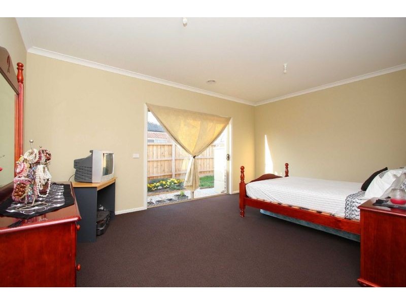 17 Mediterranean Way, Epping VIC 3076