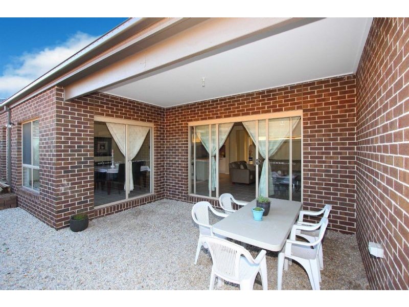 17 Mediterranean Way, Epping VIC 3076