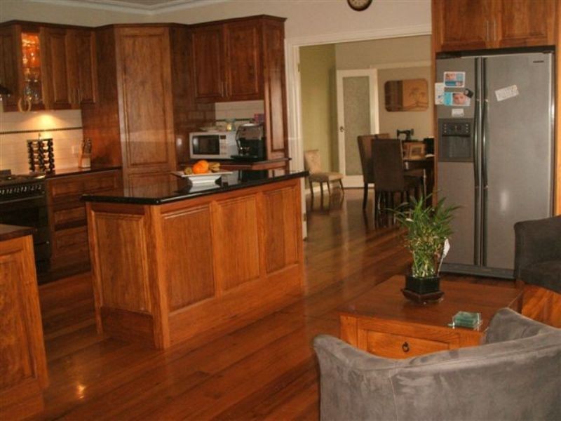 141 The Boulevard, Thomastown VIC 3074