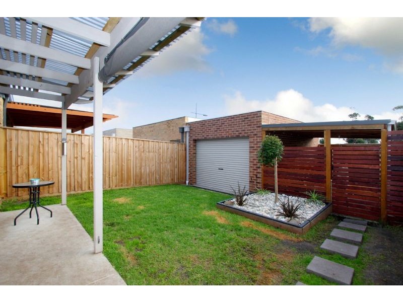 13 Rawlings Terrace, Epping VIC 3076
