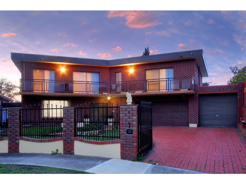 7 Greenstone Court, Thomastown VIC 3074