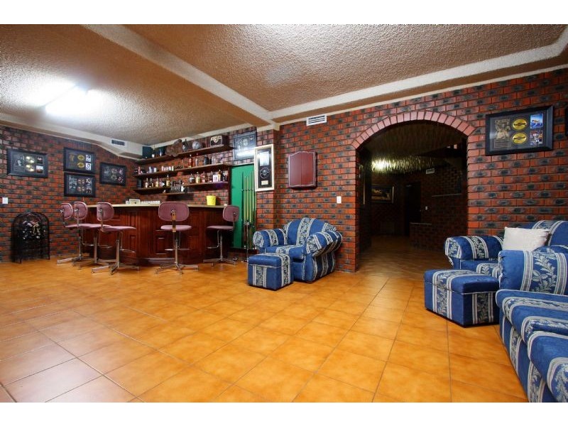 7 Greenstone Court, Thomastown VIC 3074