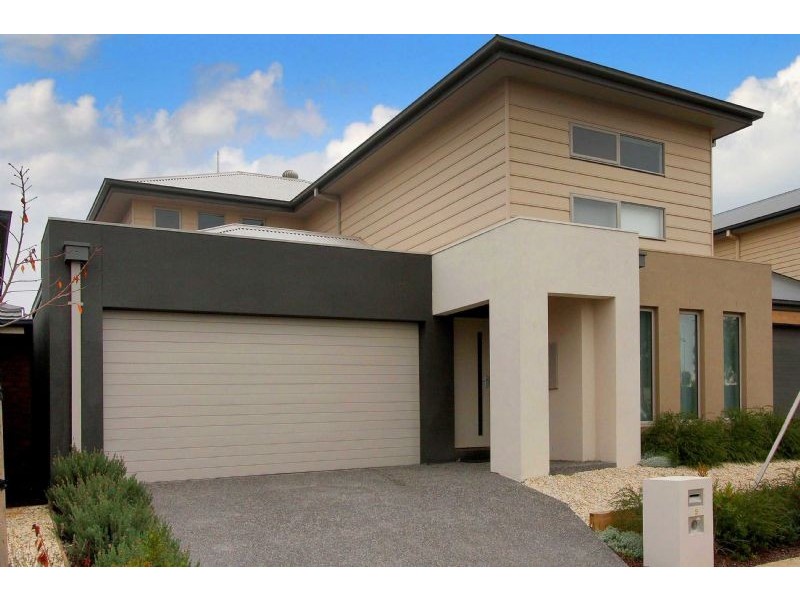 9  Hennessy Street, Epping VIC 3076