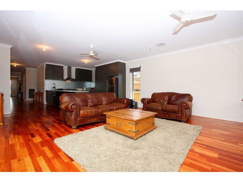 9  Hennessy Street, Epping VIC 3076