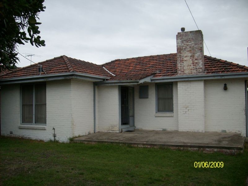 15 Kinnaird Street, Jacana VIC 3047