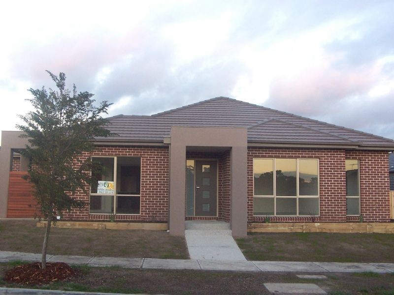 24 Daylesford Street, Epping VIC 3076
