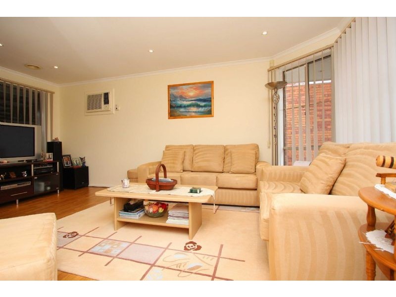 43 Parfrey Avenue, Lalor VIC 3075