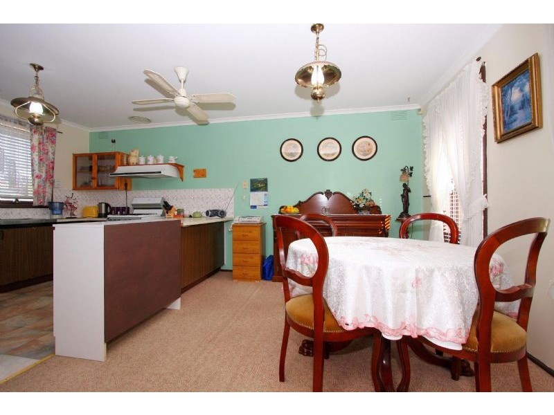 90 Duffy Street, Epping VIC 3076
