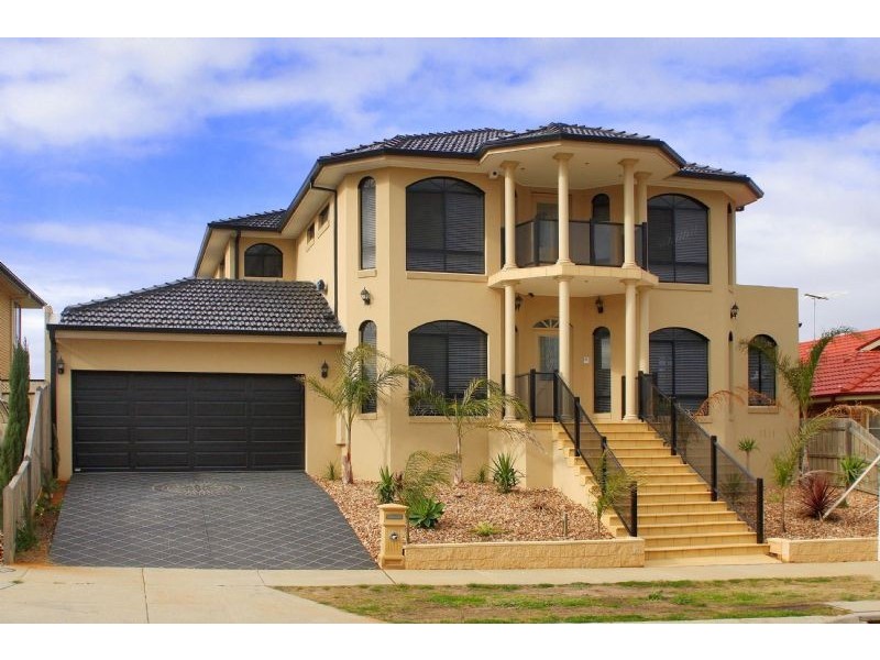 8 Kestrel Road, South Morang VIC 3752