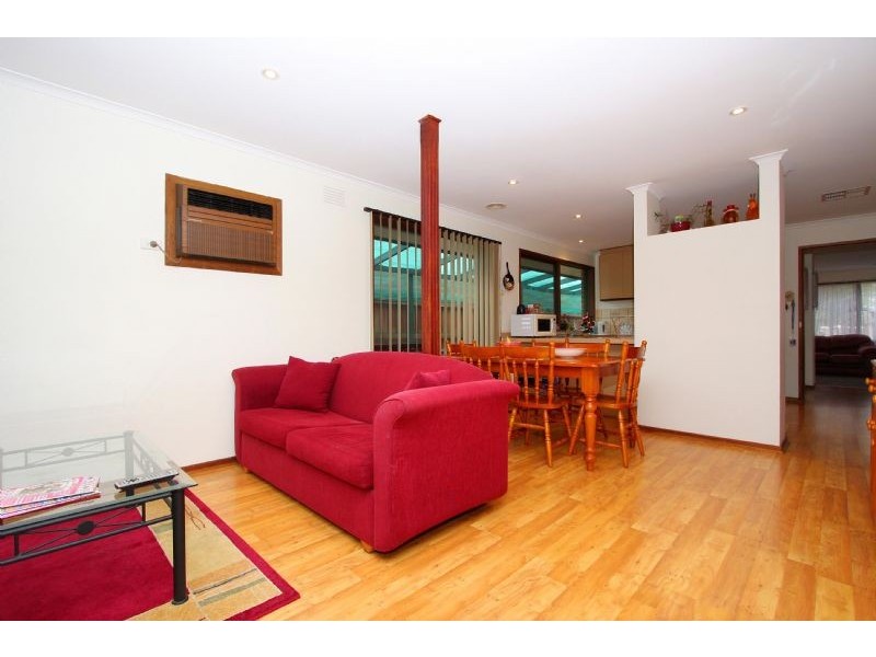 4 Yorkshire Court, Epping VIC 3076