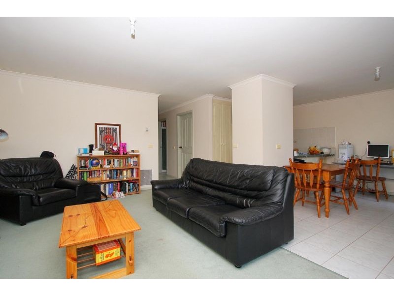 14/6 Campbell Street, Epping VIC 3076