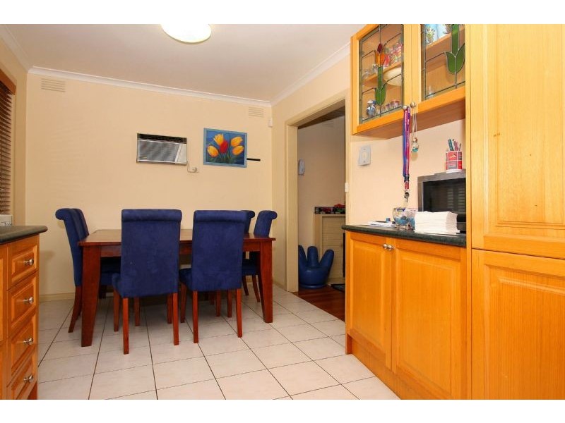 16 Kiama Drive, Lalor VIC 3075