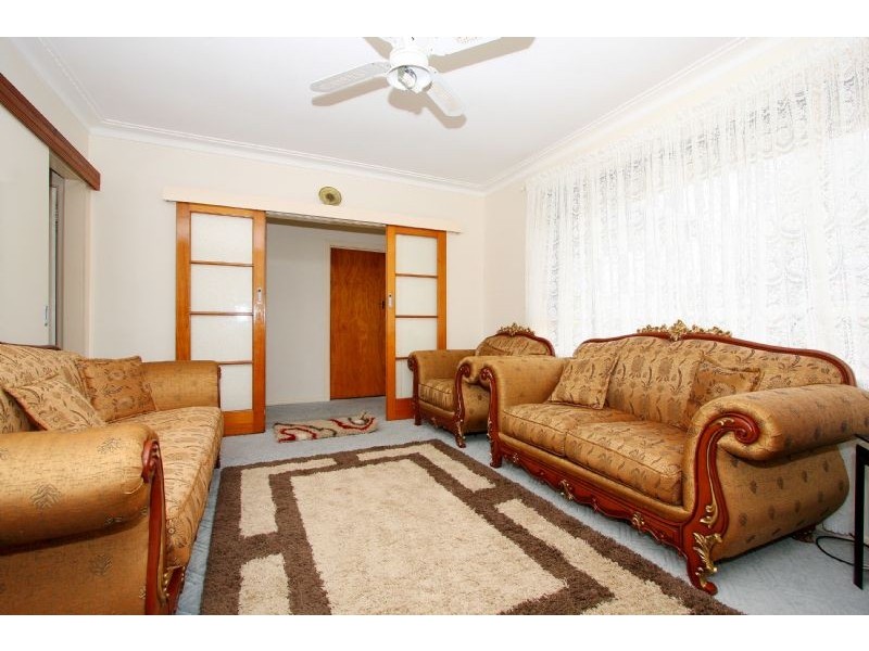 4 King Street, Lalor VIC 3075