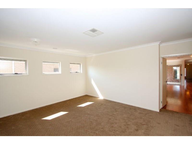 14 Nuthall Way, Epping VIC 3076