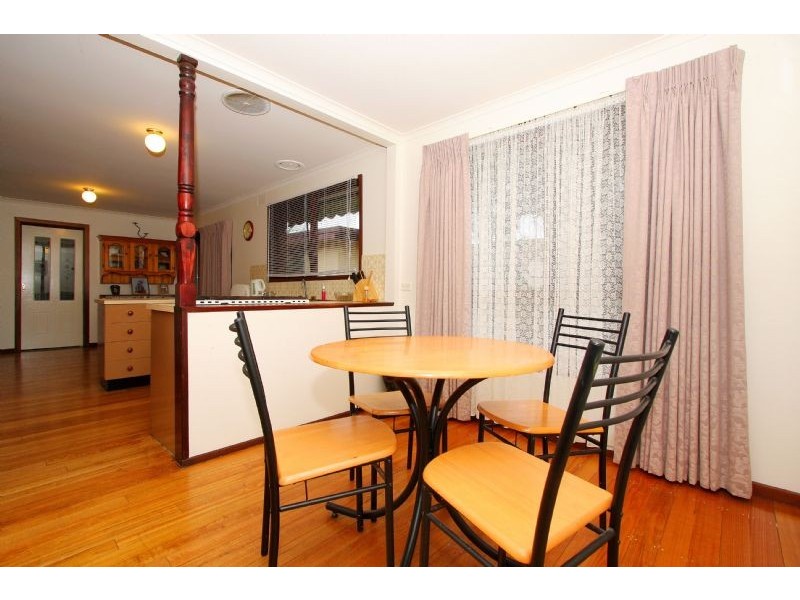 11 Winchester Avenue, Epping VIC 3076