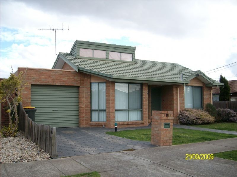 1/100 Derby Drive, Epping VIC 3076