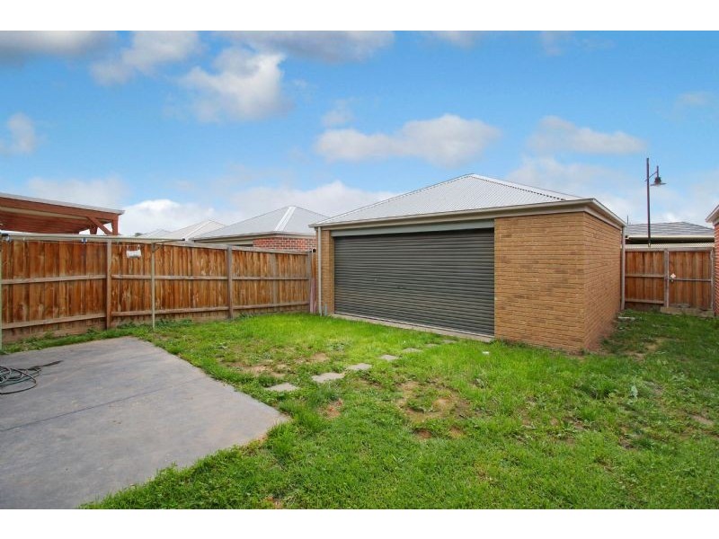 11 Raven Walk, Epping VIC 3076