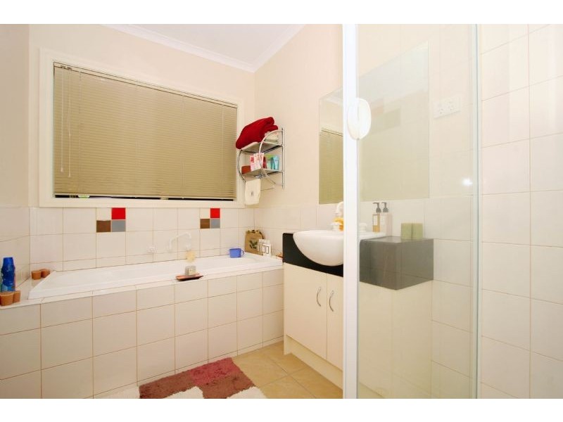 21 Vautier Place, South Morang VIC 3752
