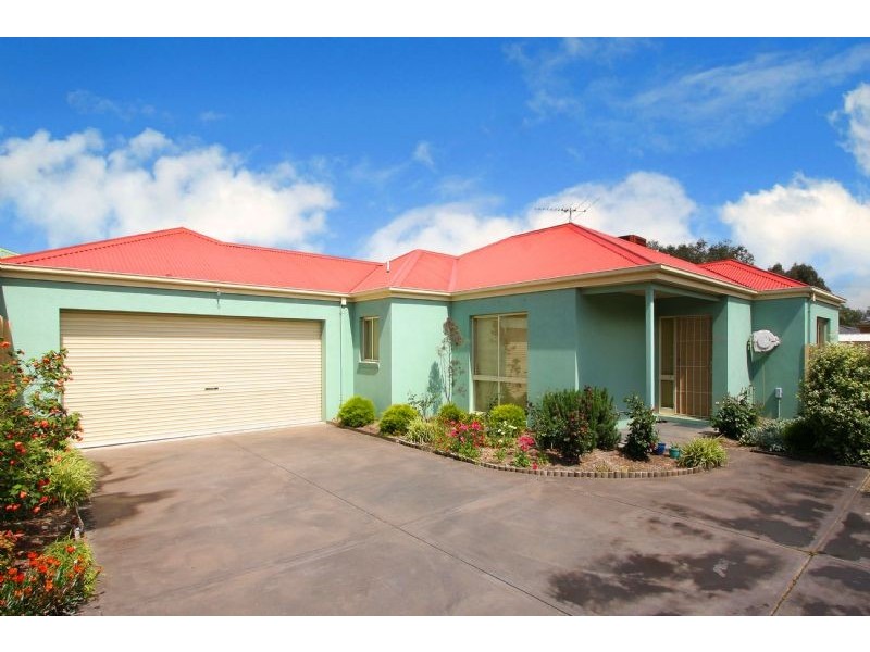 2/4 Payne Place, South Morang VIC 3752