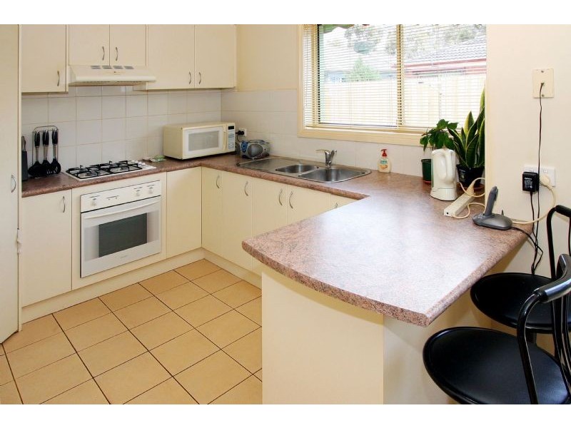 2/4 Payne Place, South Morang VIC 3752