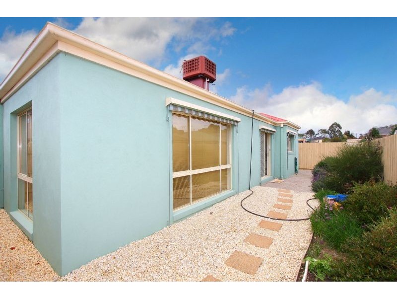 2/4 Payne Place, South Morang VIC 3752