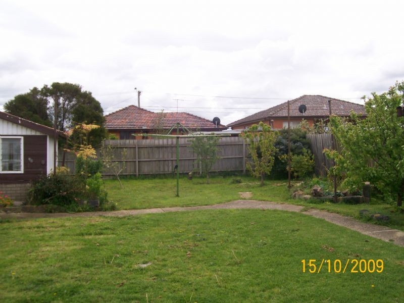 22 Dickens Street, Lalor VIC 3075
