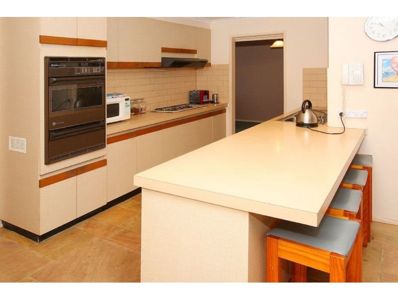 6 Dean Court, Epping VIC 3076