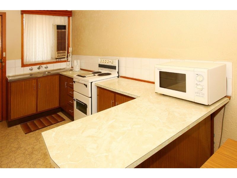1/27 Ruth Street, Lalor VIC 3075