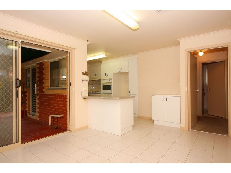 1/14 Carousel Court, Epping VIC 3076